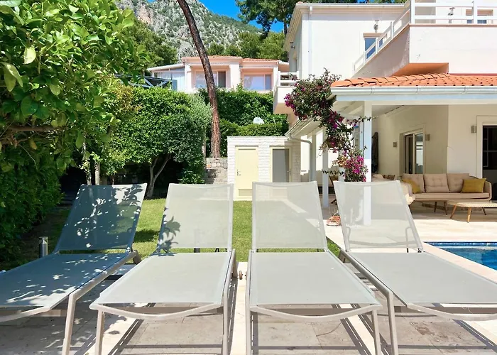 Paradaise Is Magnificent With Sea View And Infinity Pool * Гёчек