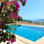 Willa Paradaise Is Magnificent With Sea View And Infinity Pool Göcek